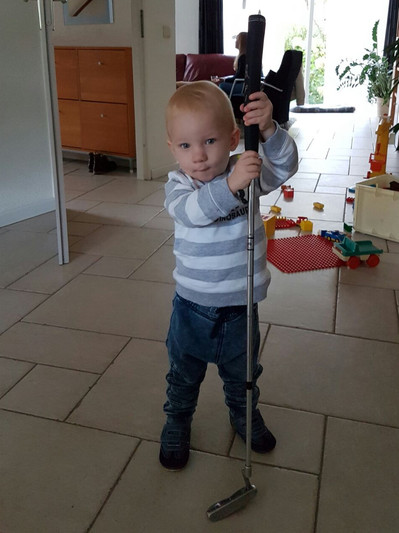 Liam-future-famous-golfer-2016-10.jpg