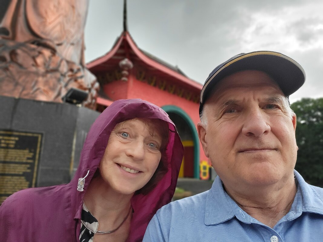 Semarang - Selfie in front of the Gedung Batu Temple.