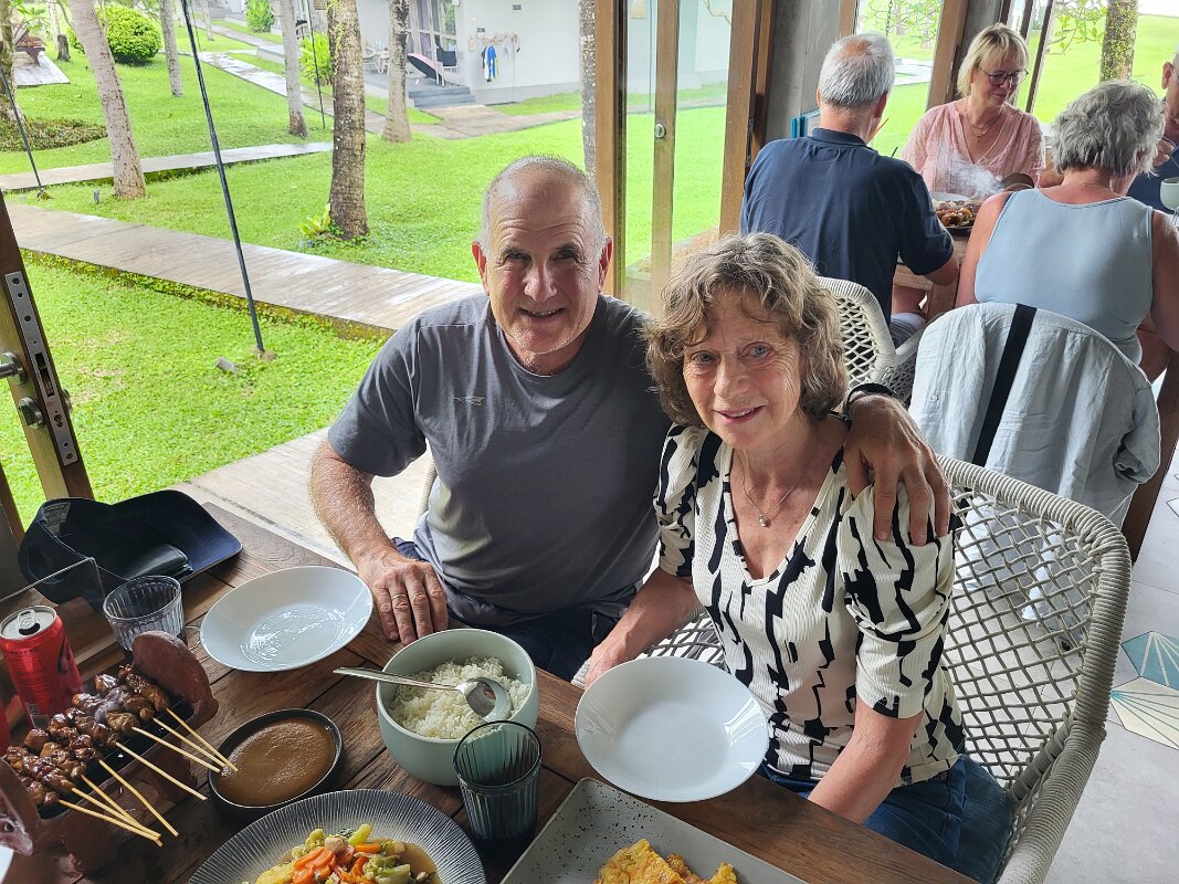 Bali - Lunch was fun.
