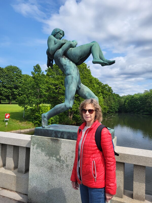 Oslo - Bus tour - Vigeland Park.